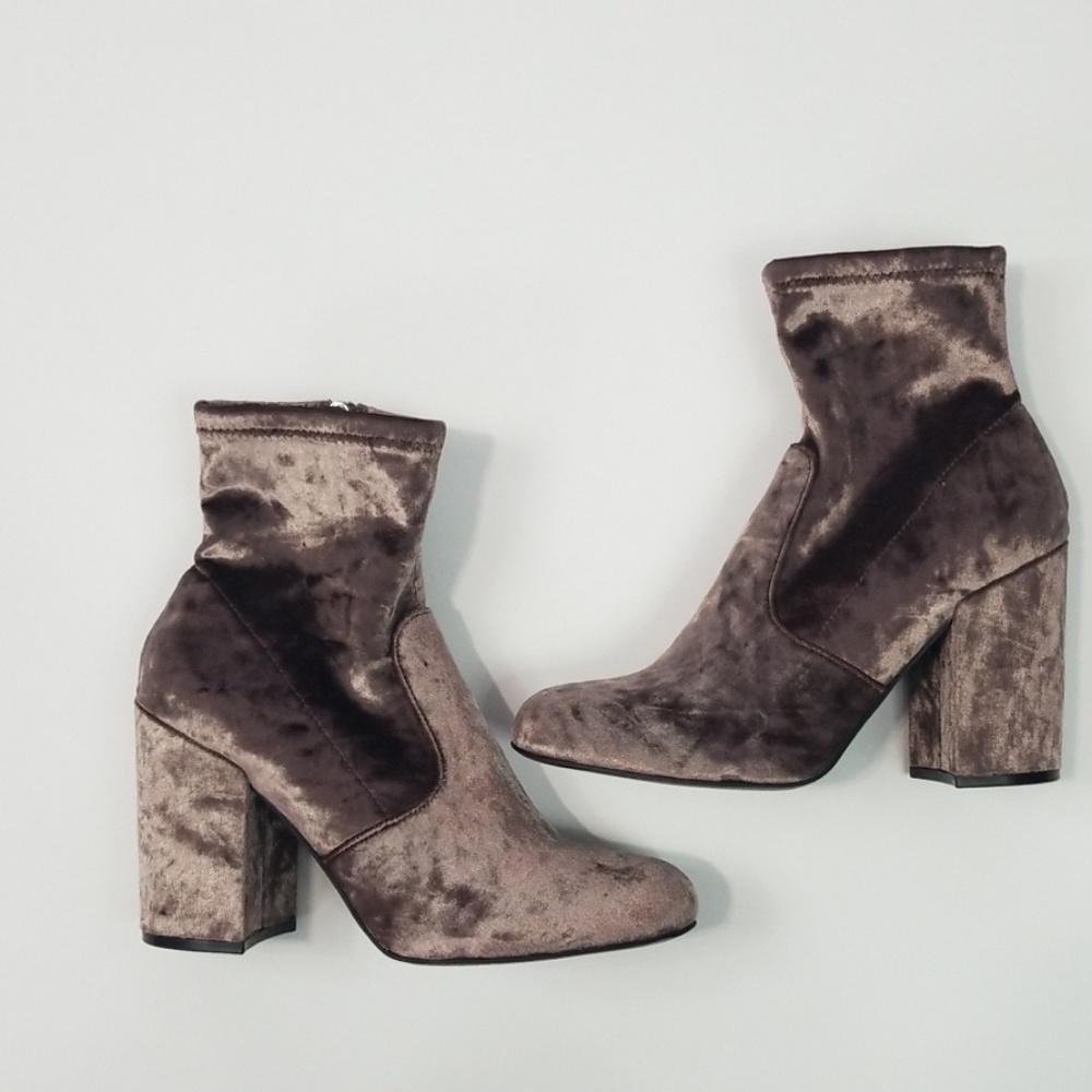 Steve Madden Booties